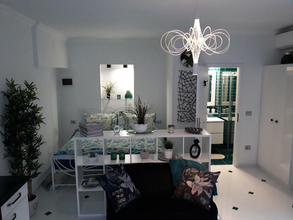 Ferienwohnung App Paris 5 Umag Exterior foto